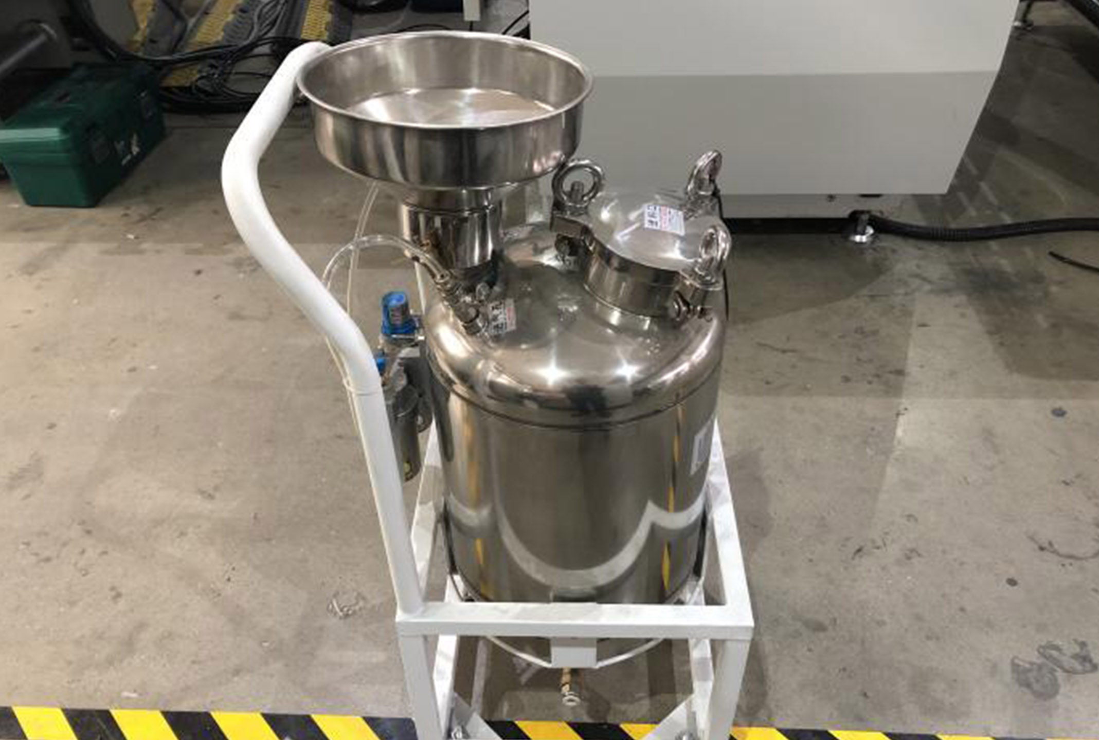 Bo&icirc;te de collage