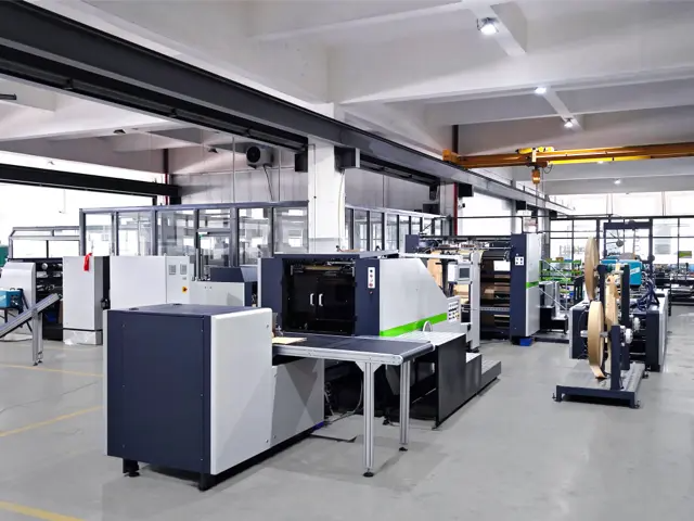 Quelles matières premières sont utilisées pour la fabrication de sacs en papier ?