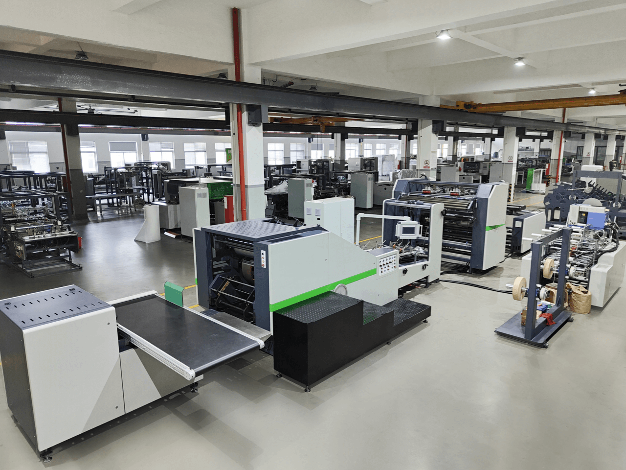 Caract&eacute;ristiques intelligentes de la machine de fabrication de sacs en papier